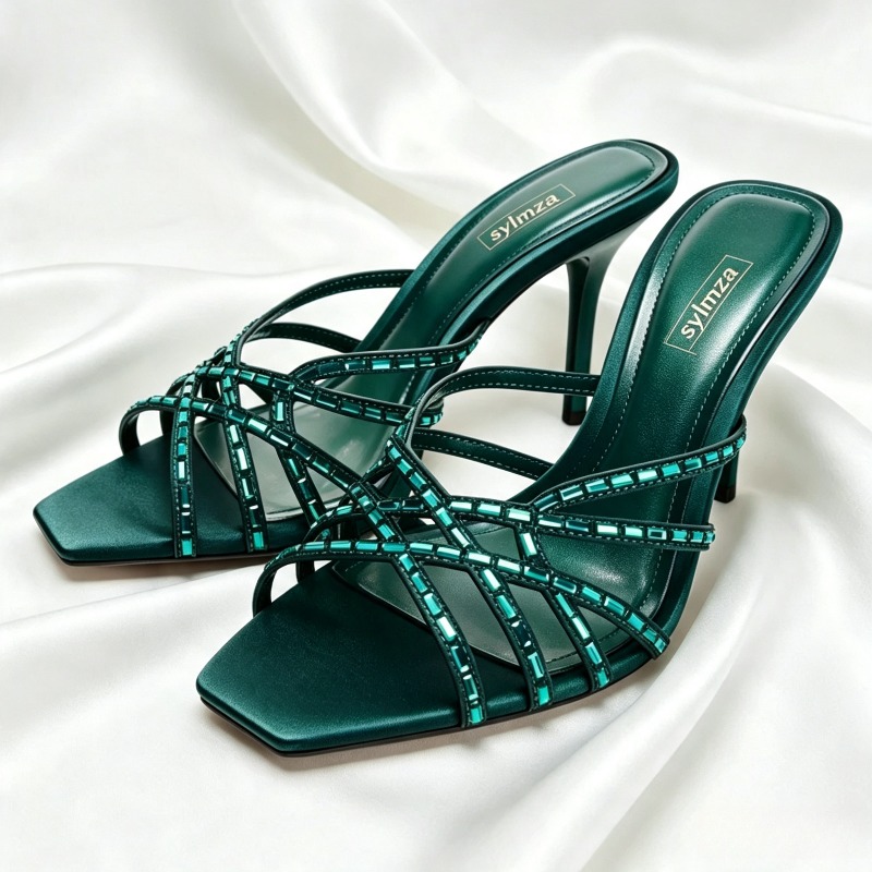 Luxury Lifestyle Products - Sandal Hak Tinggi Detail Kristal Biru