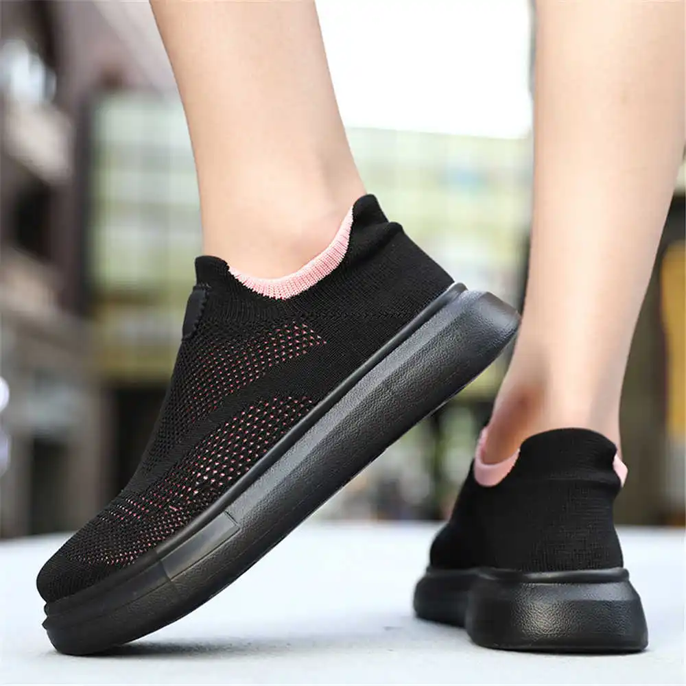 Luxury Lifestyle Names - Stoking Platform sepatu cokelat untuk wanita
