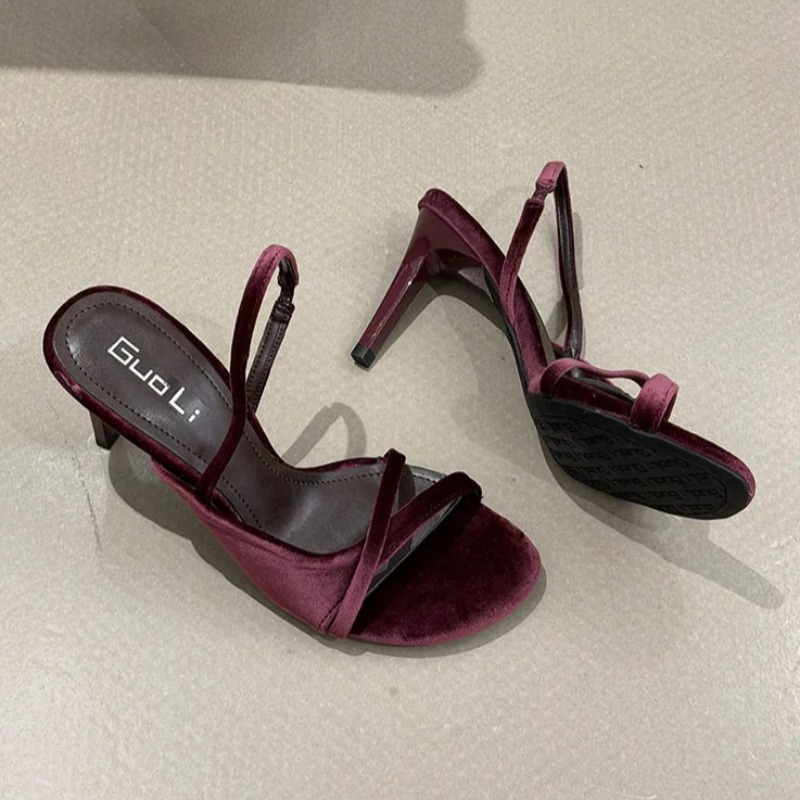 Sepatu Hak Tinggi Wanita Mewah - Luxury Lifestyle Products ulasan dan harga