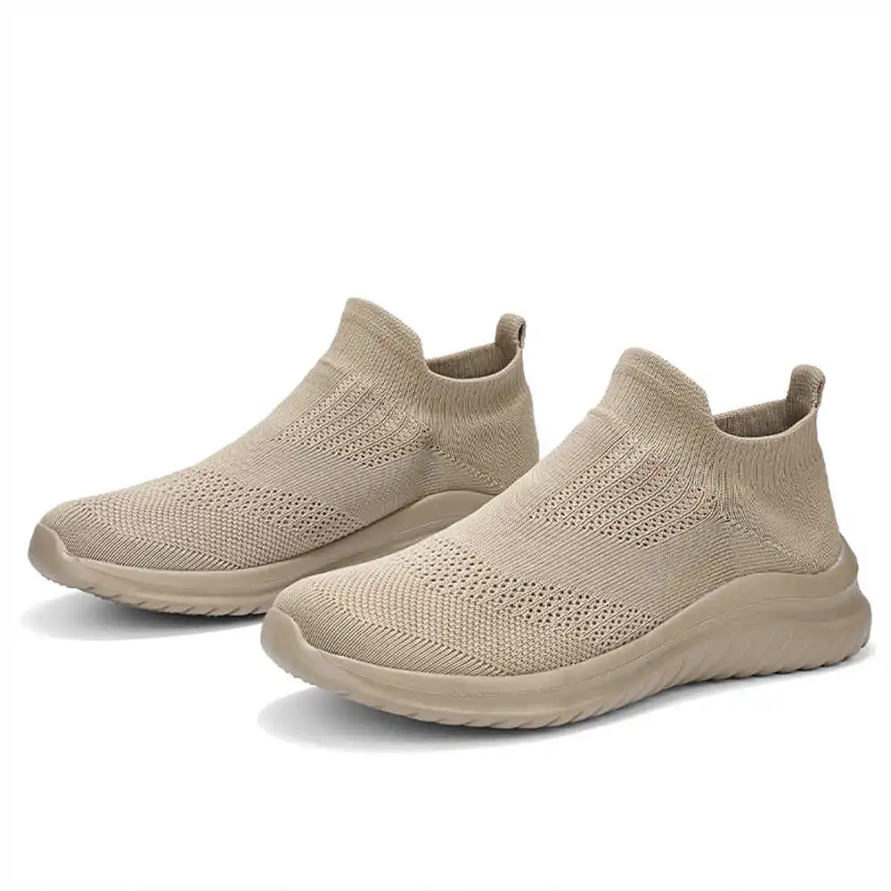Sepatu olahraga pria, krem lem - Luxury Lifestyle Names ulasan dan harga